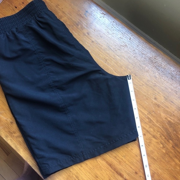 Maxine Shorts W Size 8 Black Boardshorts Button Closure Coastal Minimalist - Picture 9 of 13